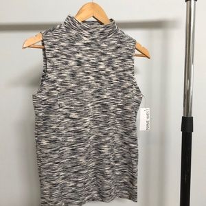 Sleeveless Nine West Top